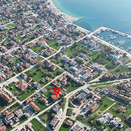بيت للعطل Areti House نيكيتي